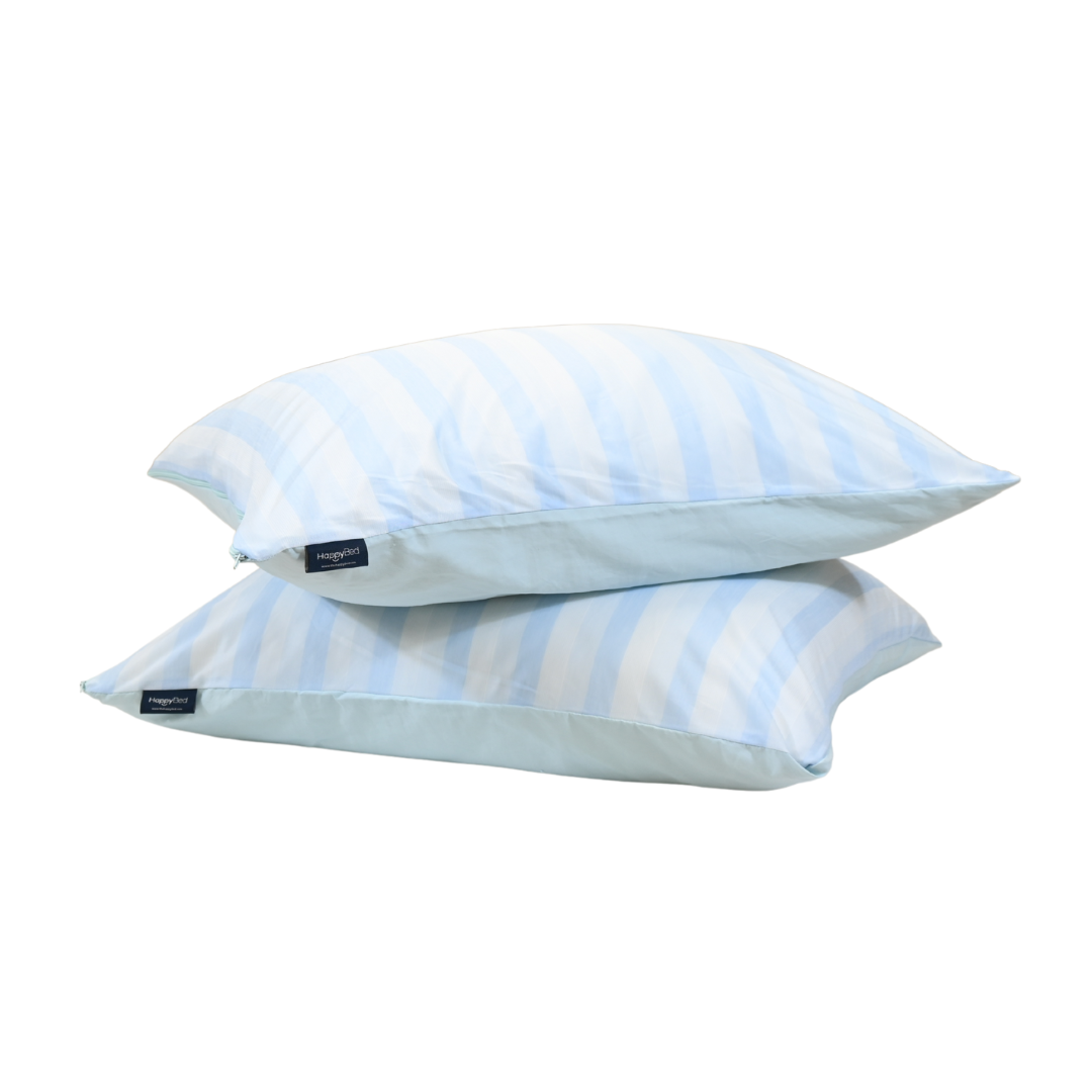 HappyBed Cooling kussenslopen Duopack in light blue, breathable, with invisible zip, ideal for warm nights.