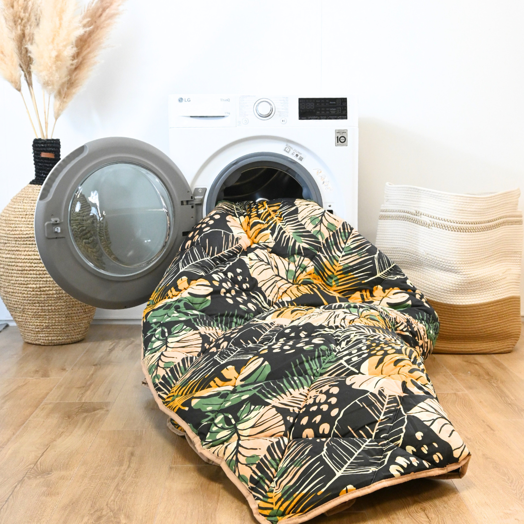 HappyBed Duvet | Tropical Night | For the whole year