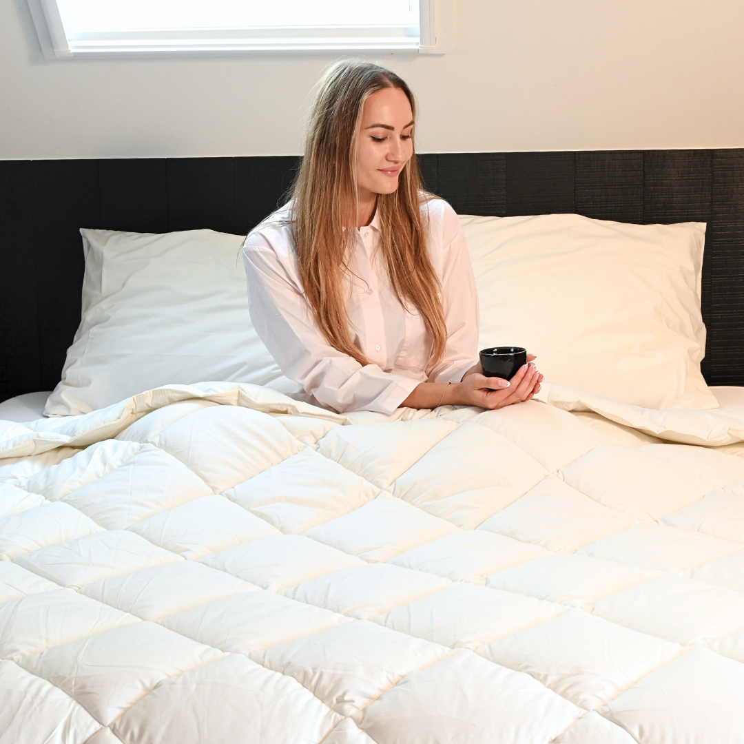 HappyBed Premium Bettdecke | Off White | Für das ganze Jahr I 100% Perkal Baumwolle