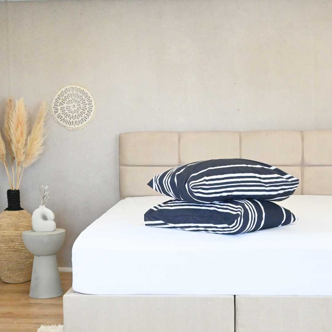 HappyBed Pillowcase | Black Lines | Set of 2 | 100% Cotton