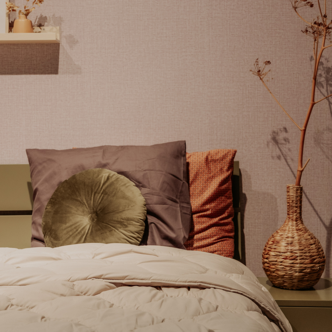 HappyBed Glossy Taupe - Duvet for the whole year