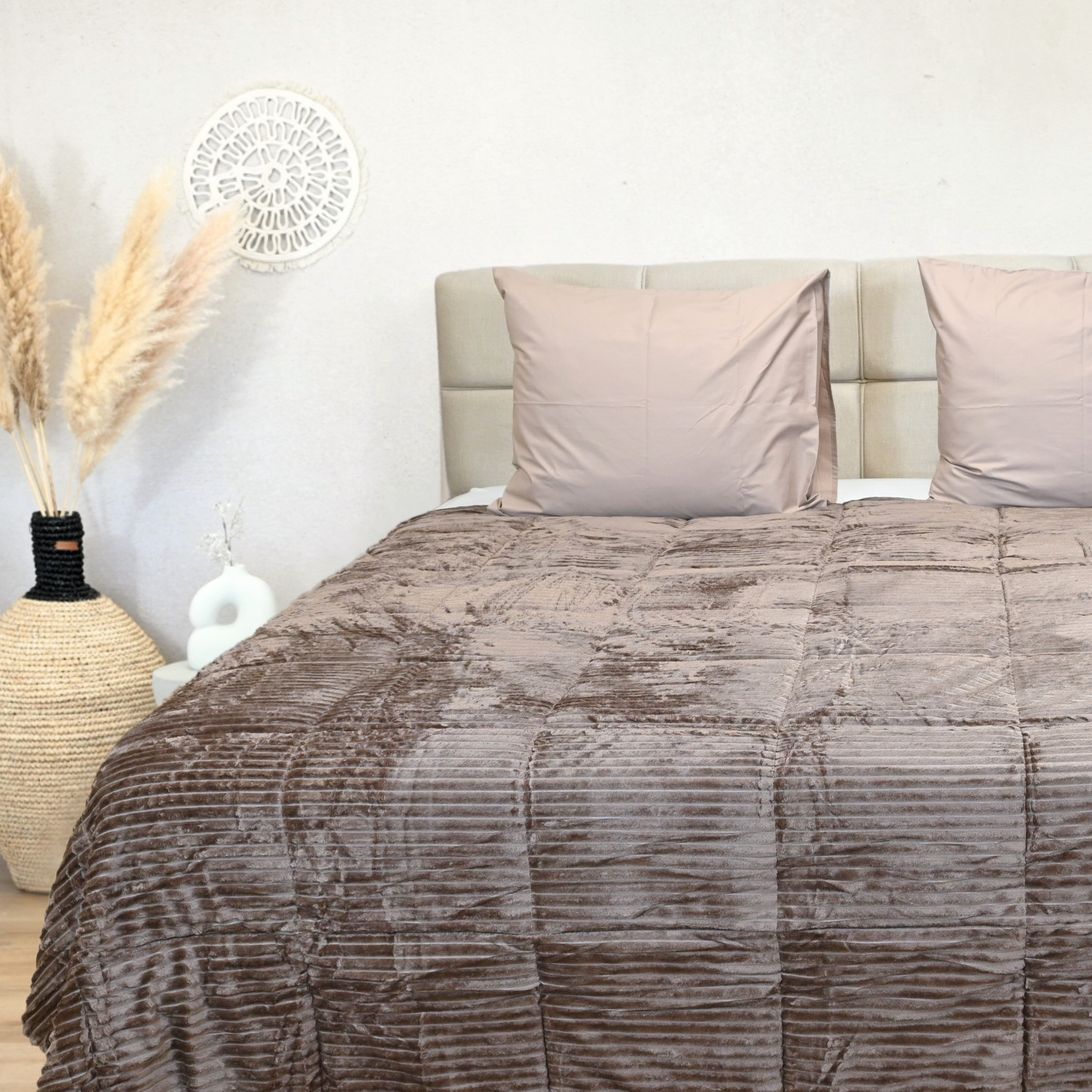 HappyBed bestseller bundel – Rib/Teddy/Velvet (Set van 3) – Brown, Black & Vulcan - Dekbedden voor het hele jaar