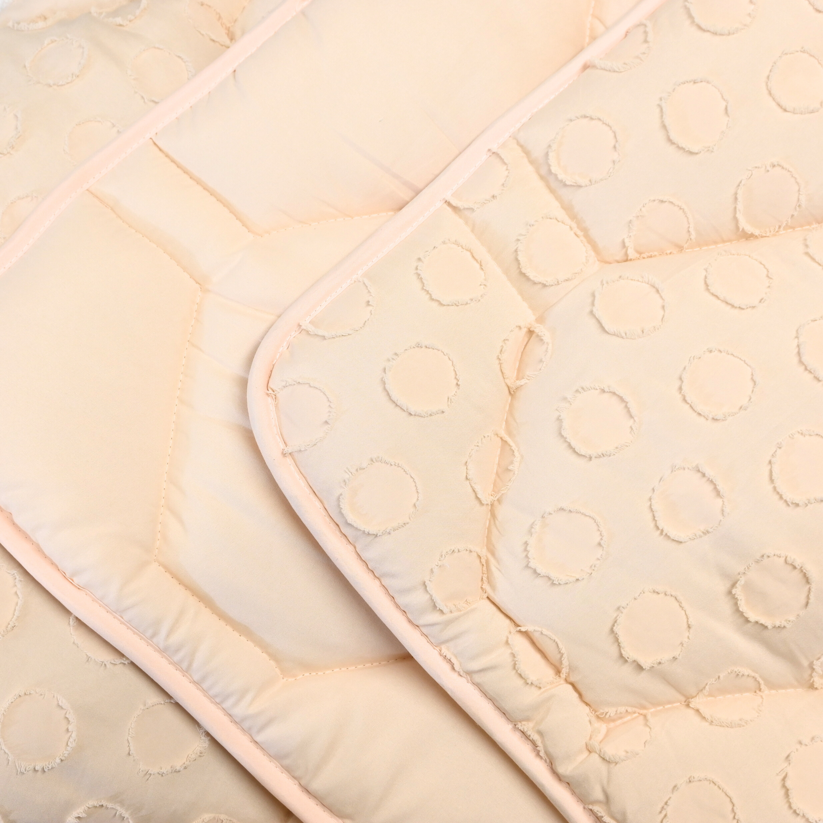 HappyBed Tufted dekbed voor het hele jaar - Soft Peach