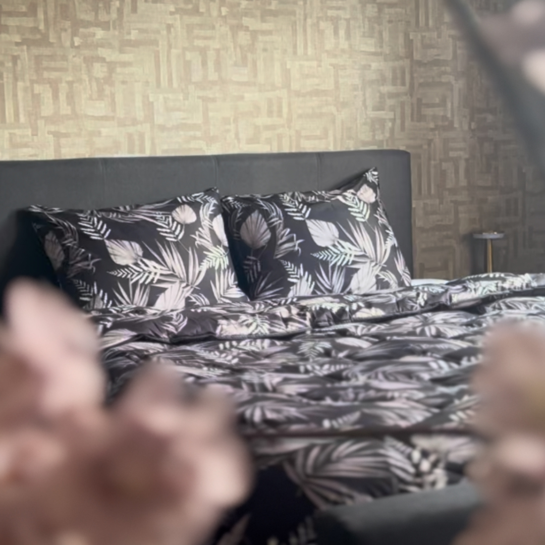 HappyBed complete set bundel - Black Leaves
