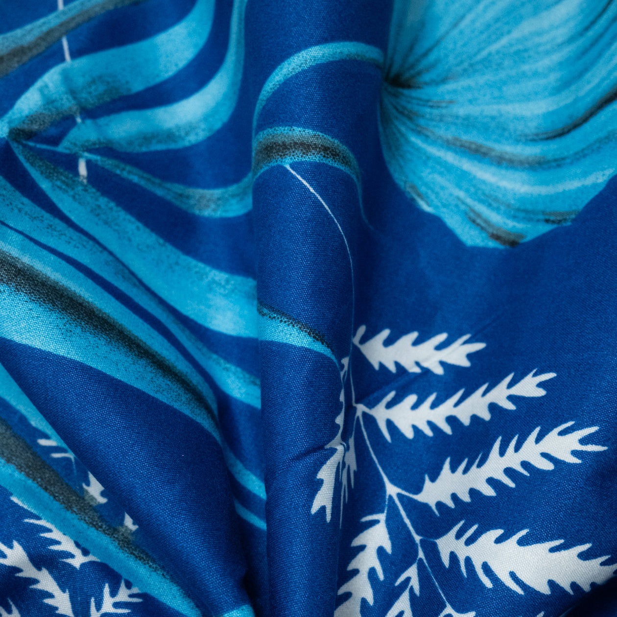 HappyBed Pillowcase | Blue Leaves | Set of 2