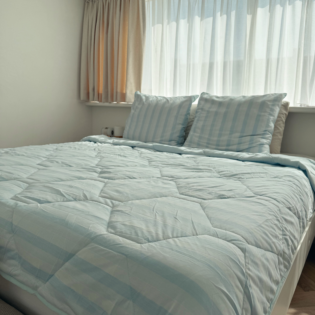 HappyBed summer duvet (Cooling) - Light blue