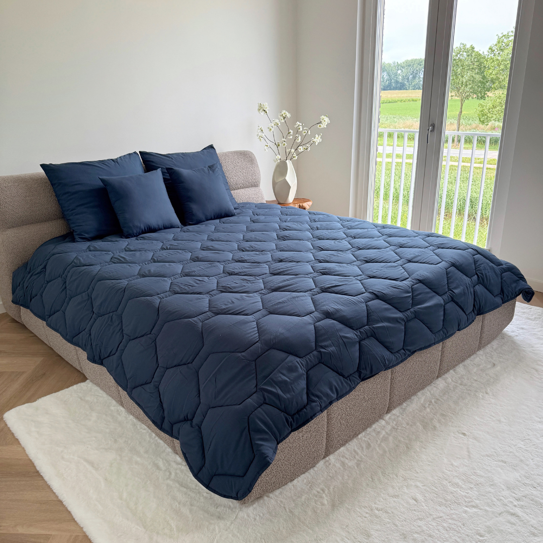 HappyBed Duvet | Dark Blue | For the whole year