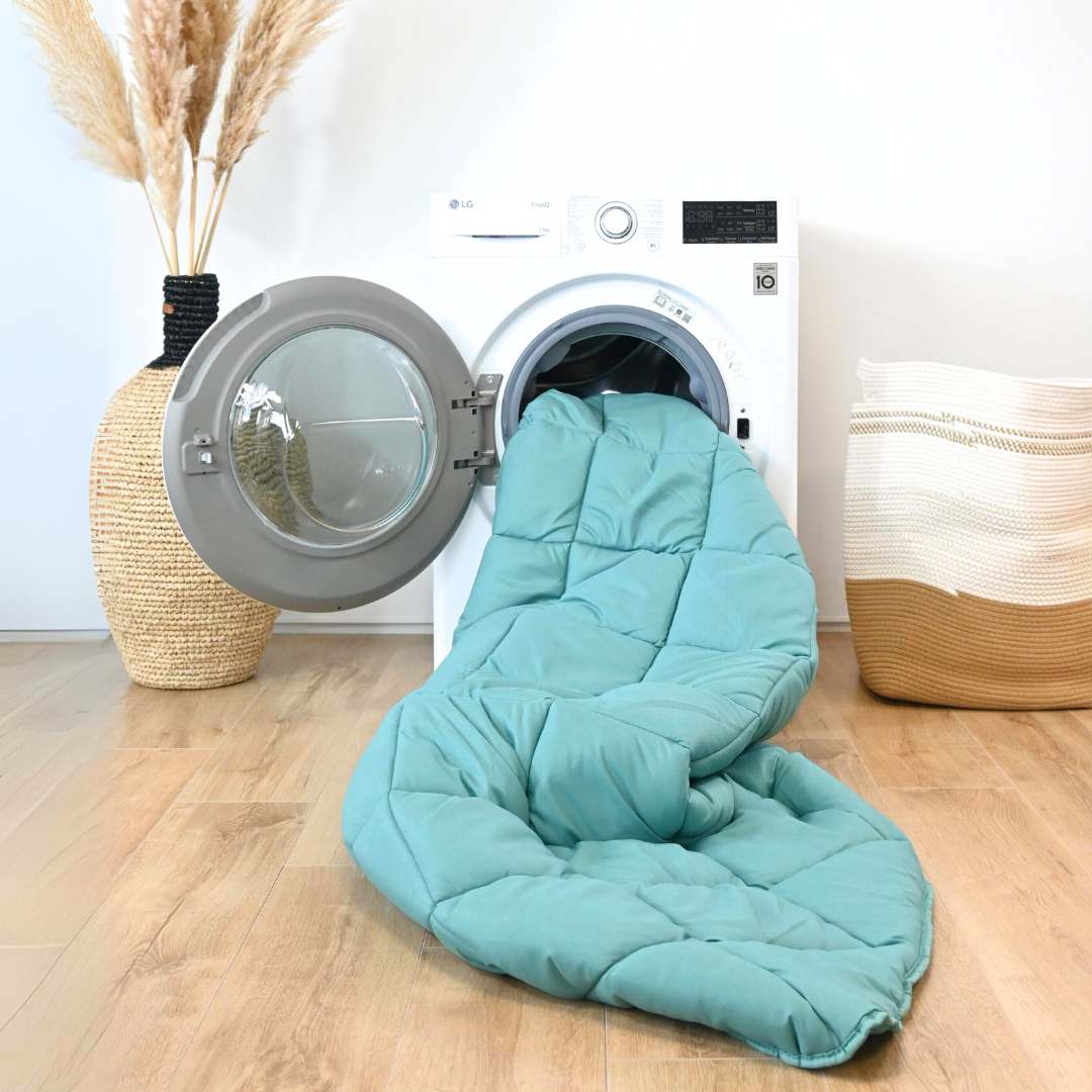 HappyBed Deep Jungle year-round hypoallergenic comforter in washer.