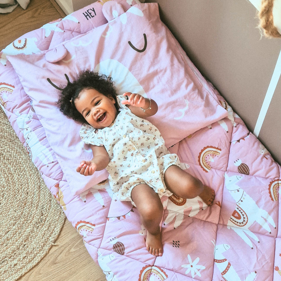 HappyBed kids - children's duvet bundle girl - Lizzy llama & Peter panda + pillowcases