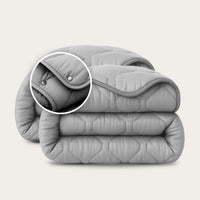Afstelbaar HappyBed 4-seizoenen dekbed in glossy grijs voor ultiem slaapcomfort het hele jaar