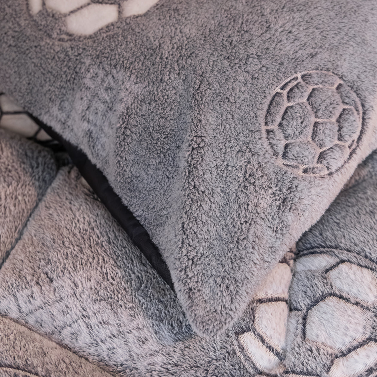 HappyBed Im Dunkeln leuchtende Kinderbettdecke | Fußballer (inklusive Kissenbezug)