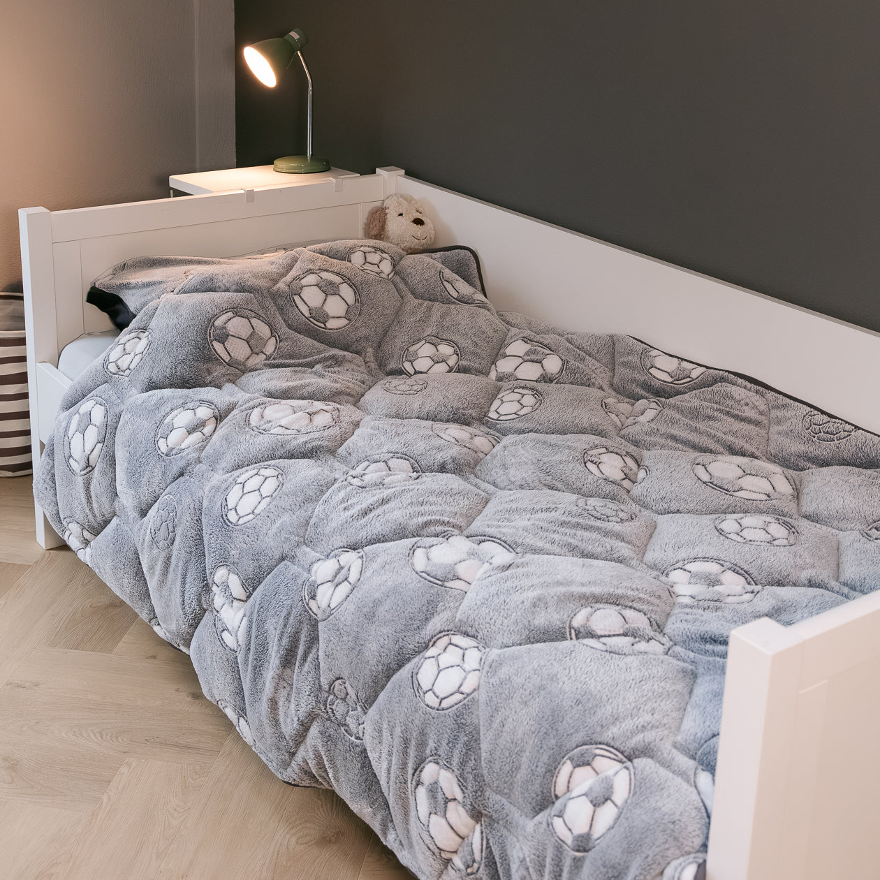 HappyBed Im Dunkeln leuchtende Kinderbettdecke | Fußballer (inklusive Kissenbezug)