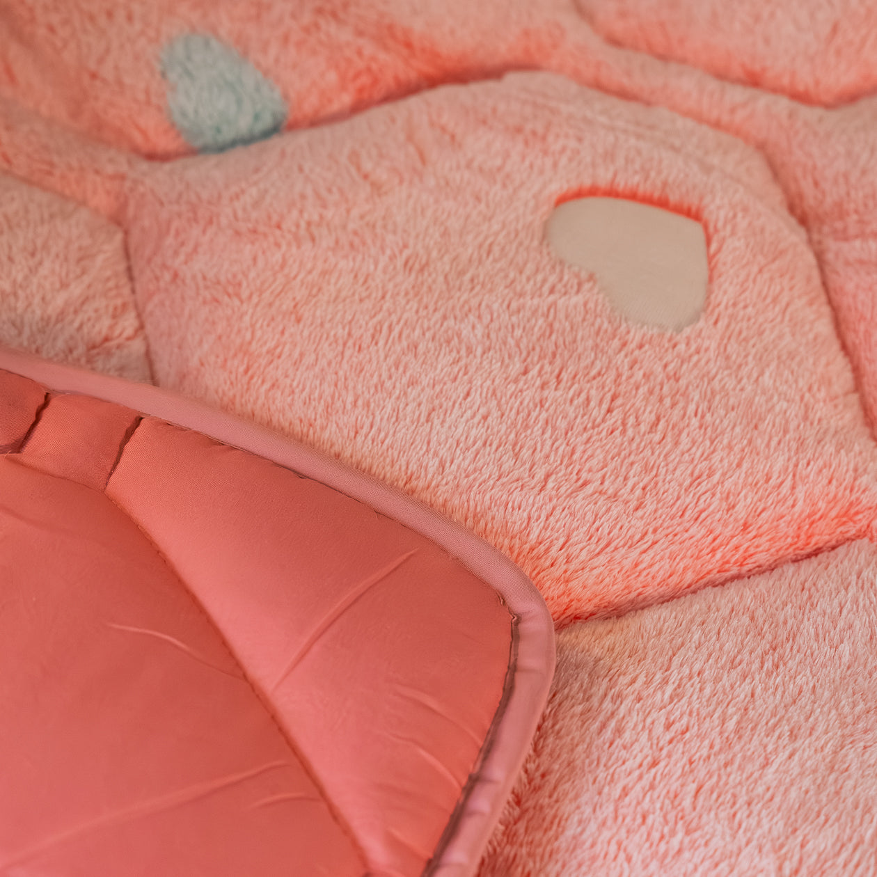 HappyBed Leuchtende Kinderbettdecke | Einhorn, inklusive Kissenbezug