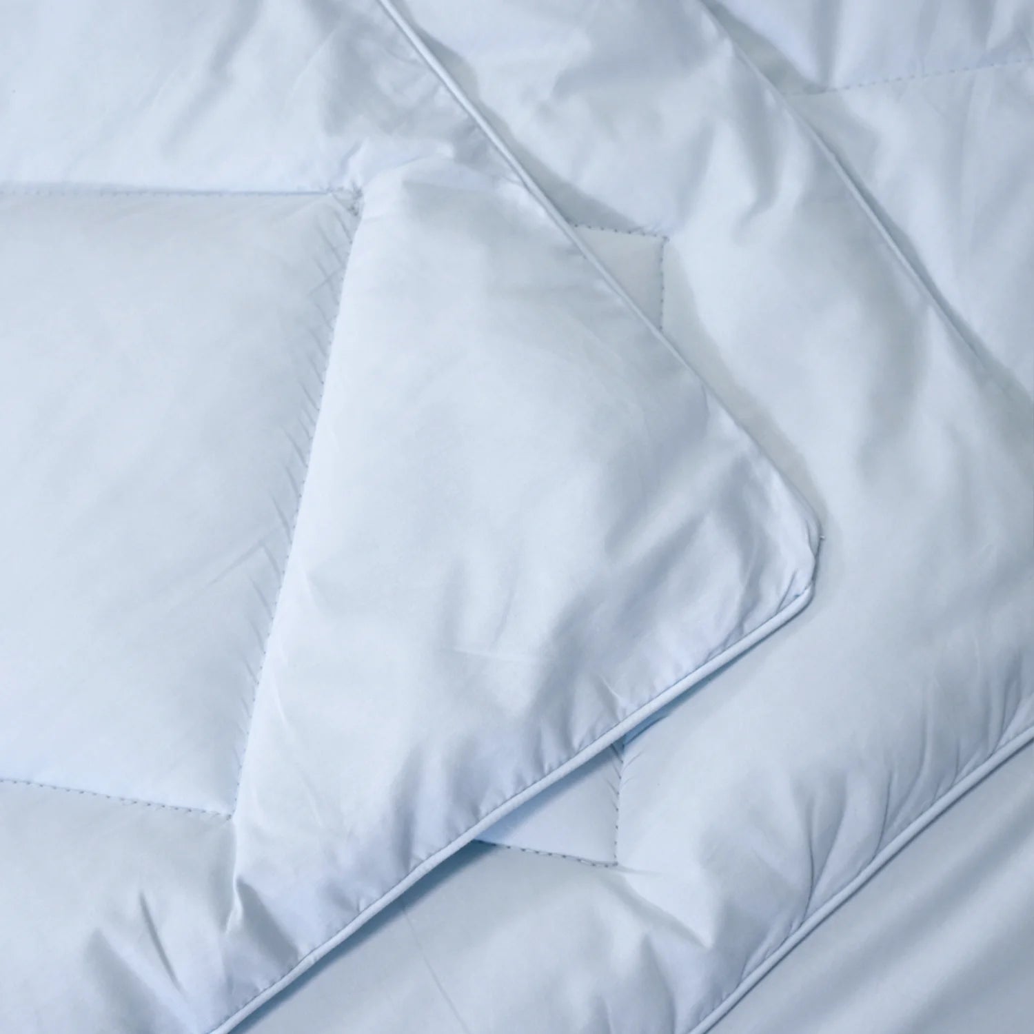 HappyBed Couette d'été lavable | Percale de coton | Bleu clair