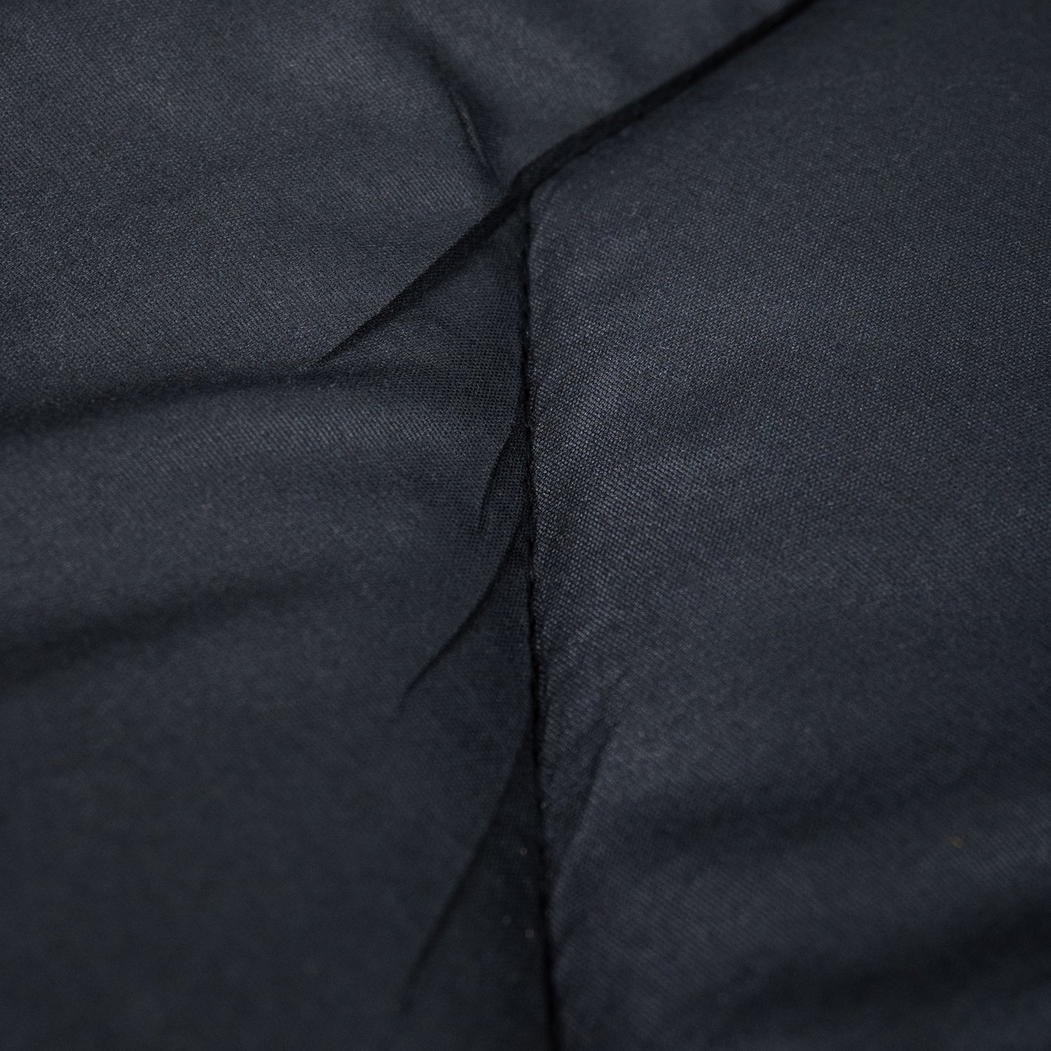 HappyBed Glossy Black - Dekbed voor het hele jaar