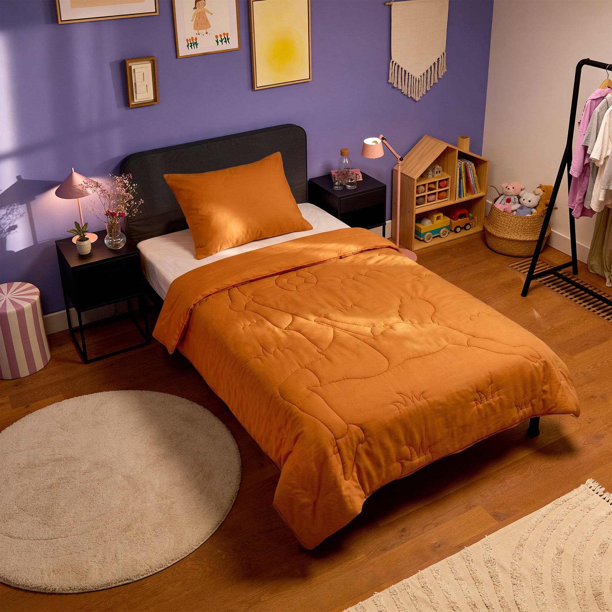 HappyBed Couette toutes saisons lavable Enfants | WM-Übersteiger | Orange | Taie d'oreiller 60x70 cm incluse
