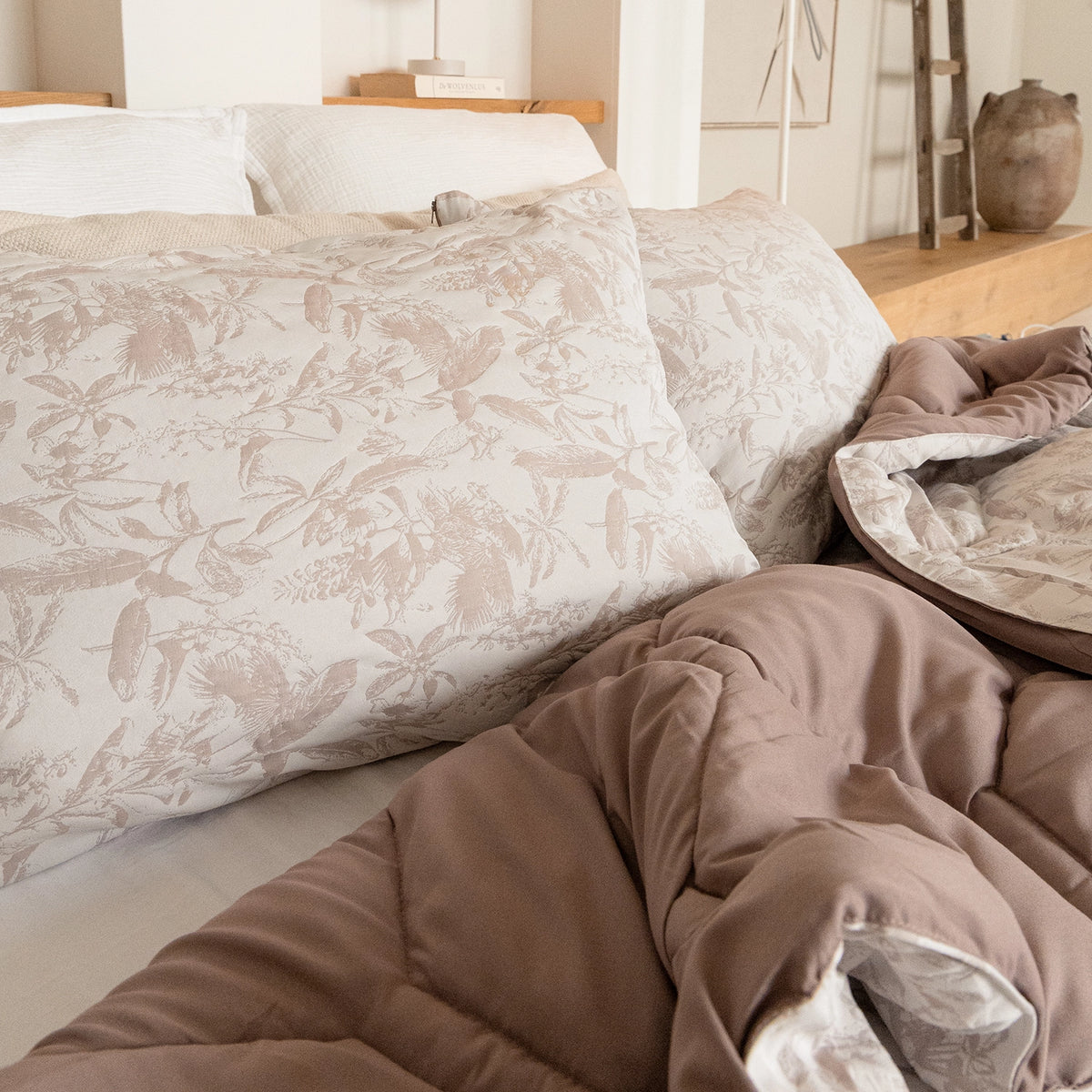 Washable All Season Duvet | Jacquard | Brown