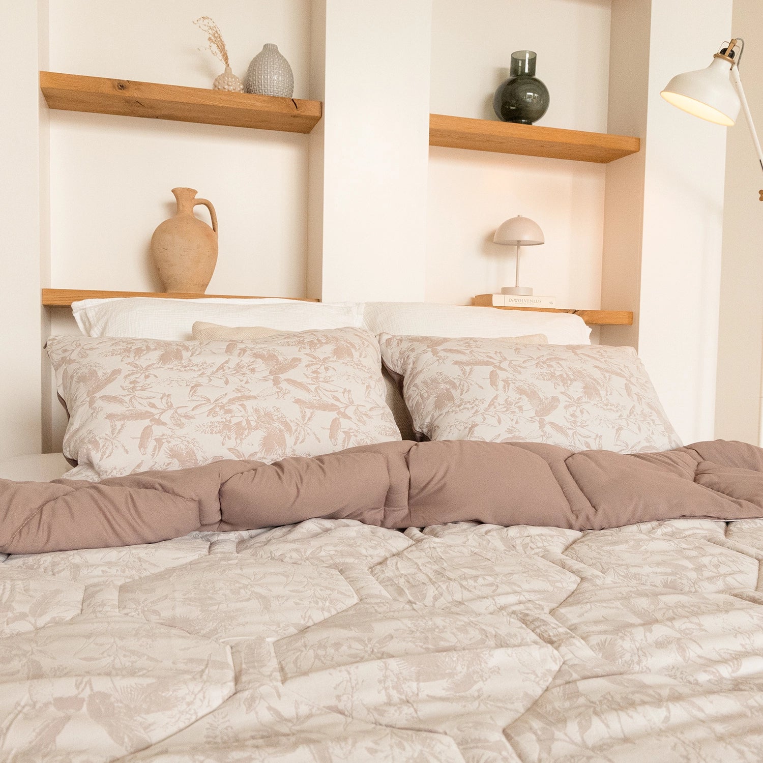 Washable All Season Duvet | Jacquard | Brown