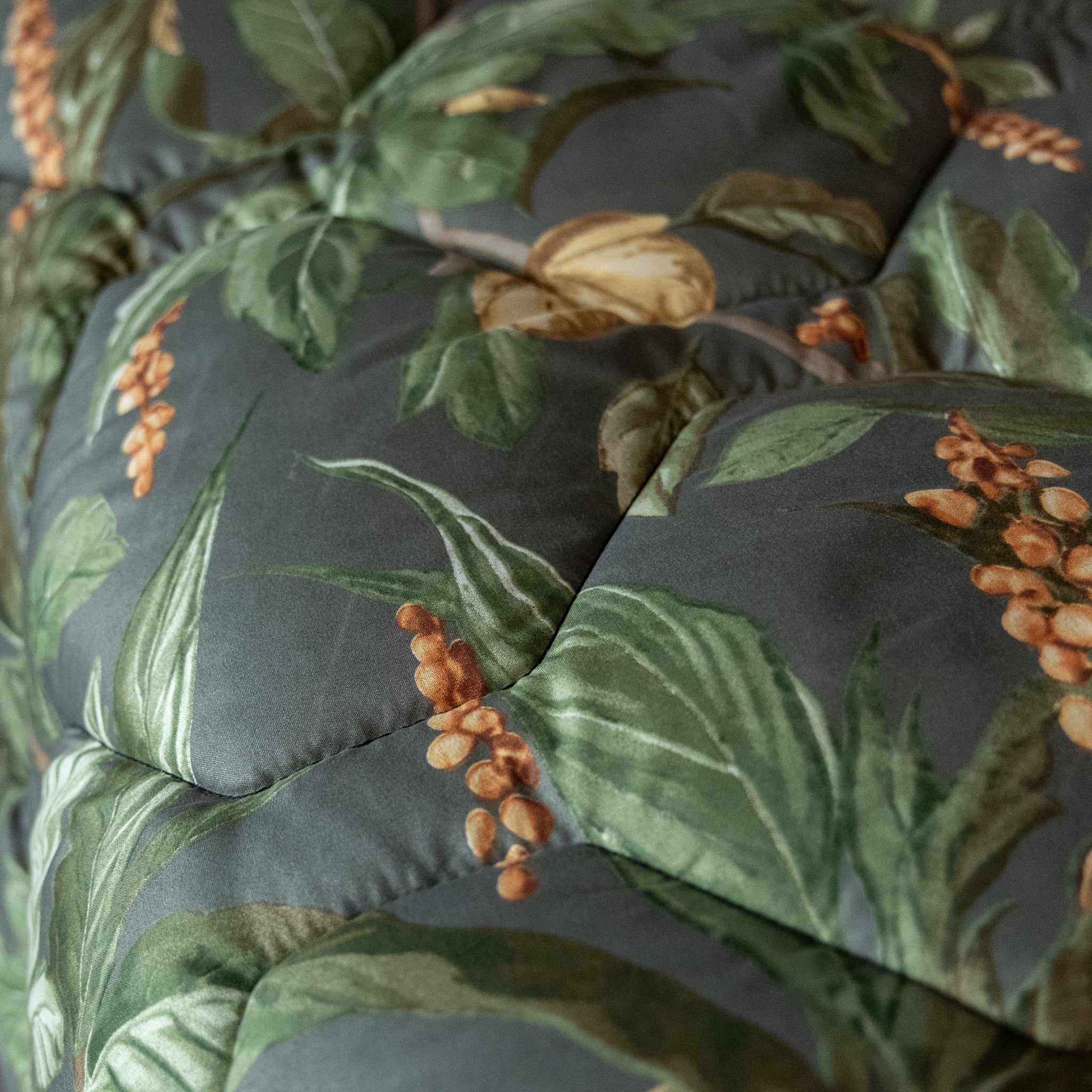 HappyBed Duvet | Golden Foliage | For the whole year