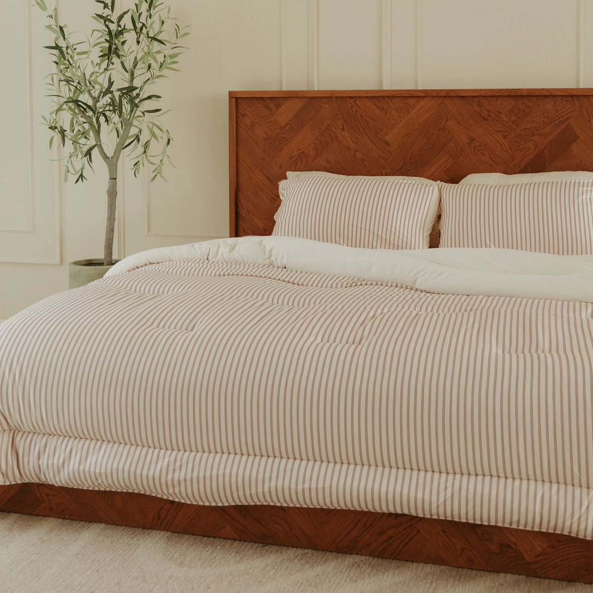 Washable All Season Duvet | Marshmallow | Mocha stripes