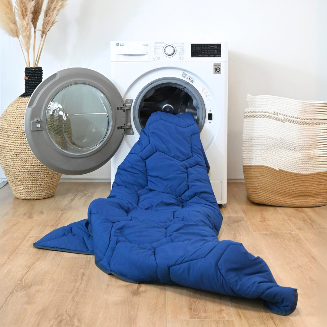 HappyBed Navy - Duvet for the whole year