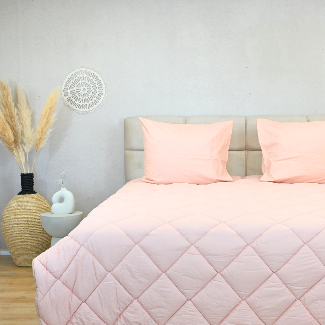 HappyBed Premium Perkal Baumwolle Bundle – Set von 2 + Gratis Kissenbezüge - Ganzjahresdecken