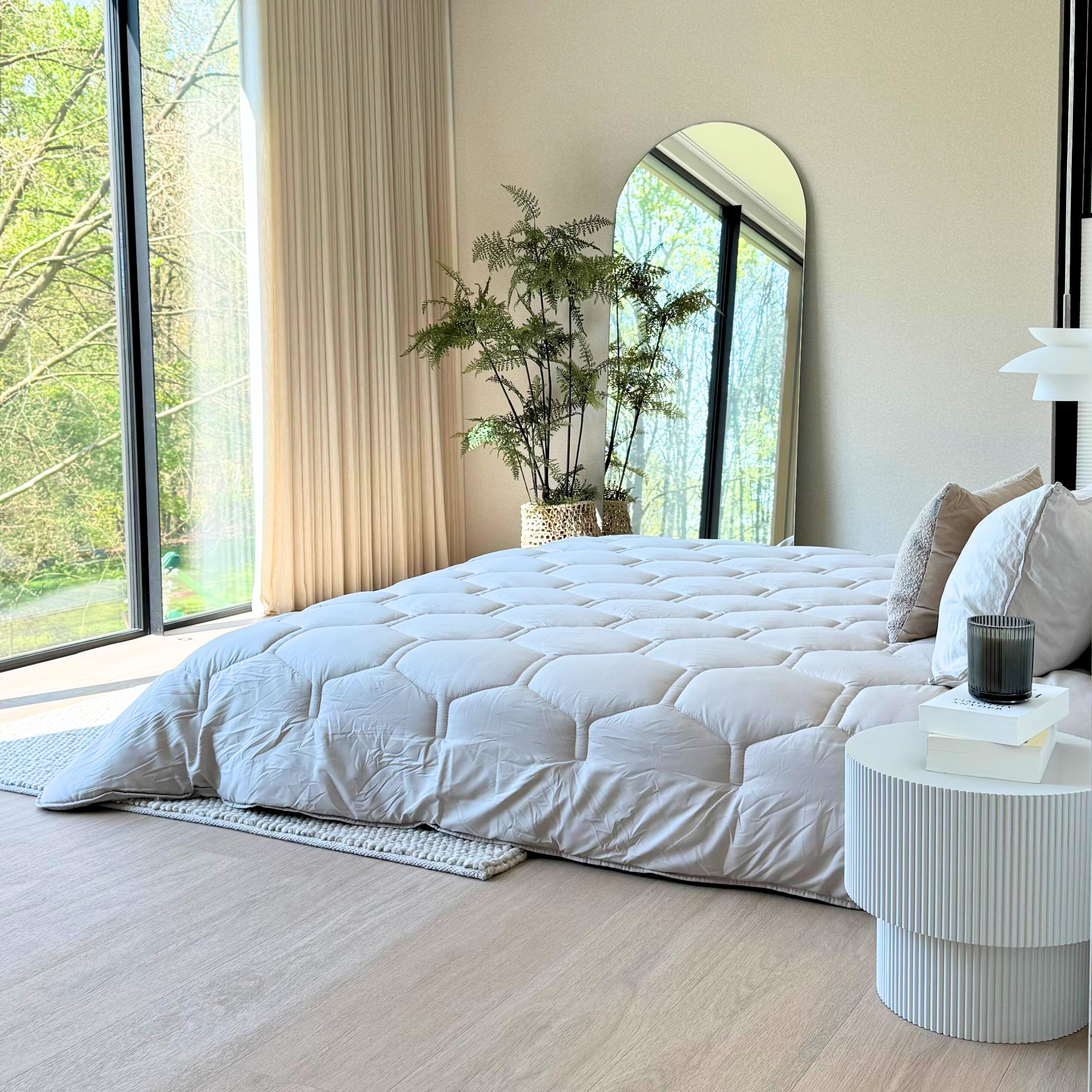 HappyBed Taupe - Duvet for the whole year