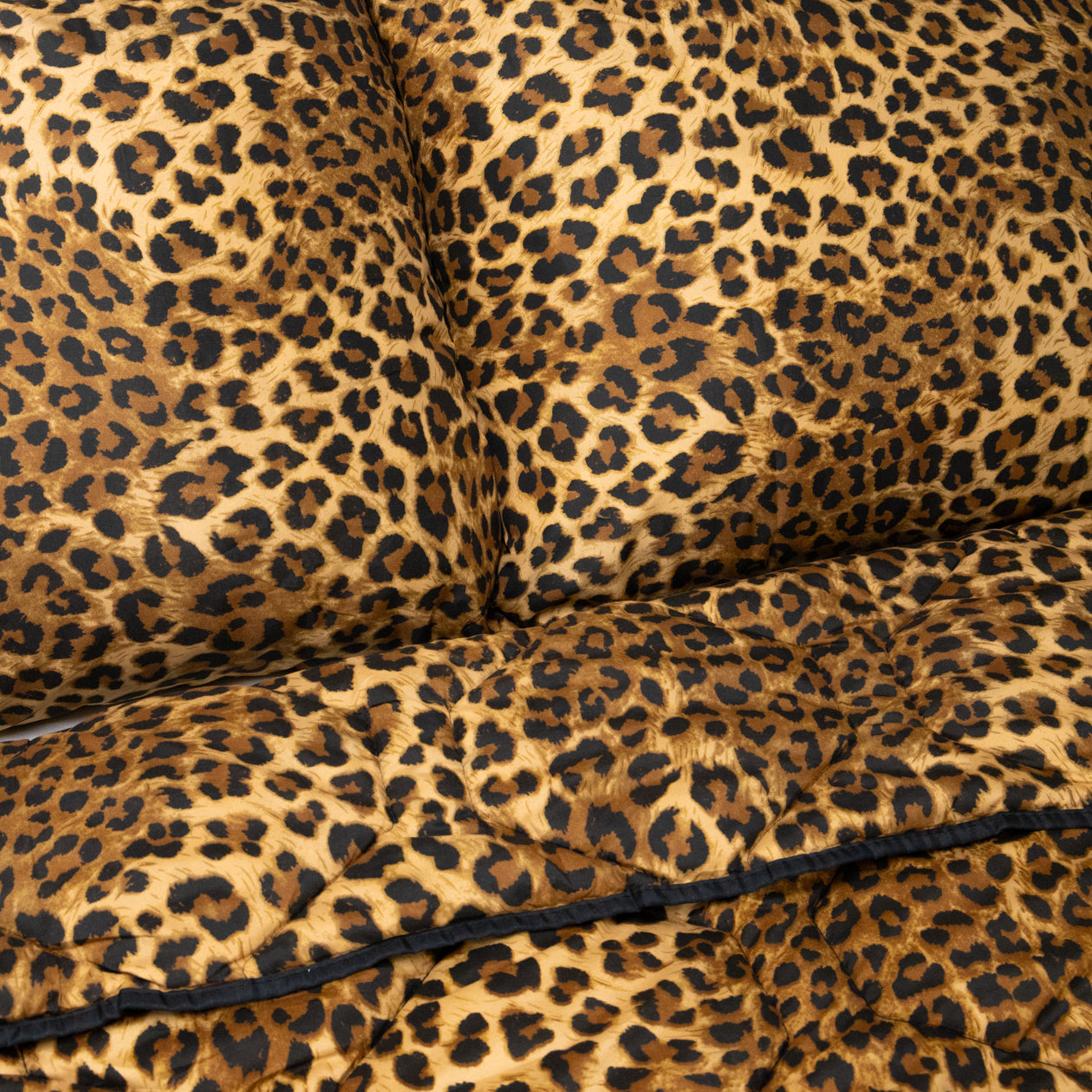 HappyBed Bettdecke | Panther | Für das ganze Jahr