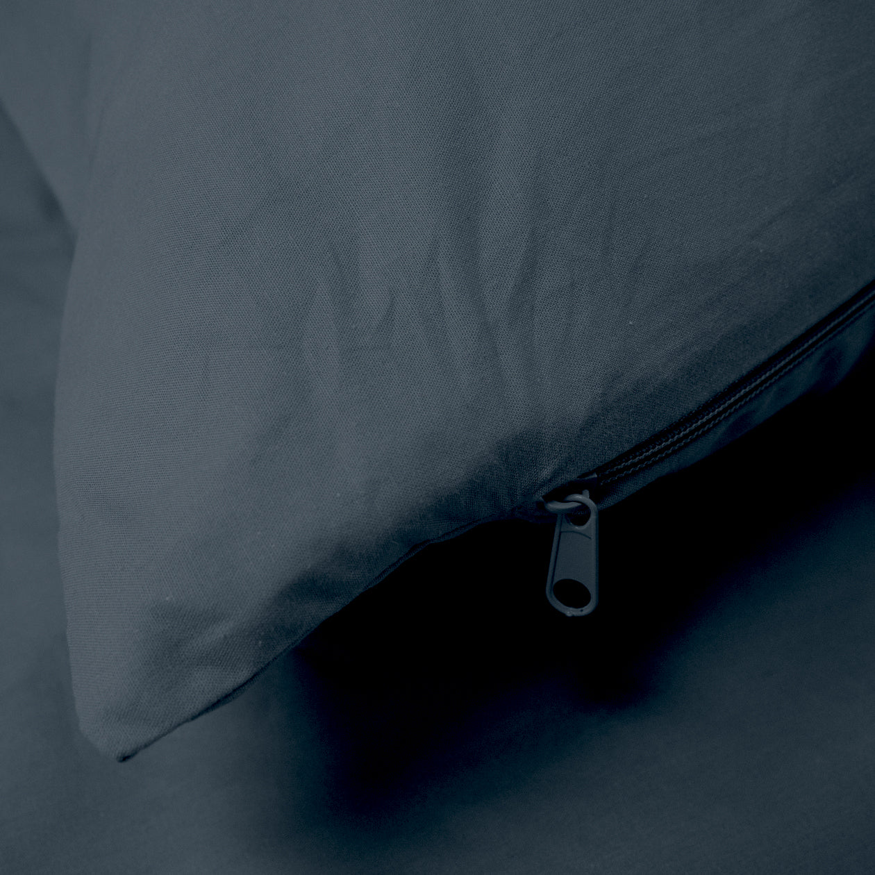 HappyBed Hochwertiger Perkal-Kissenbezug | Mitternachtsblau | 2er-Set