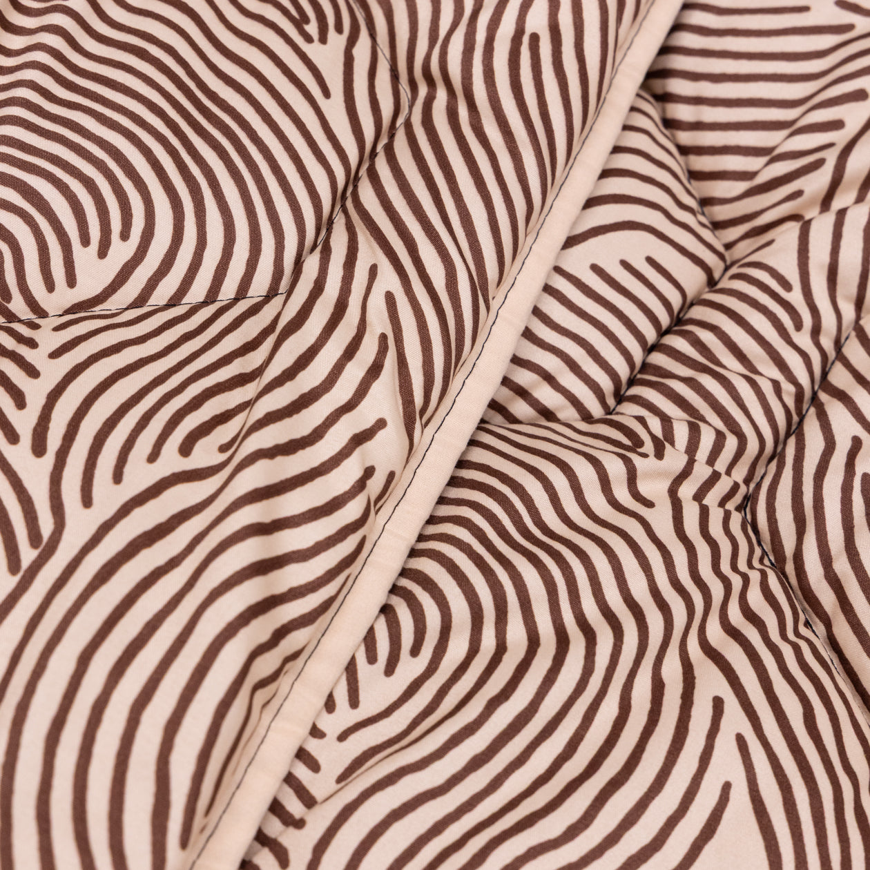 HappyBed Duvet | Sea of Lines | For the whole year