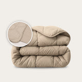 Comfortabel taupe HappyBed dekbed voor het hele jaar met instopstrook en hypoallergeen design