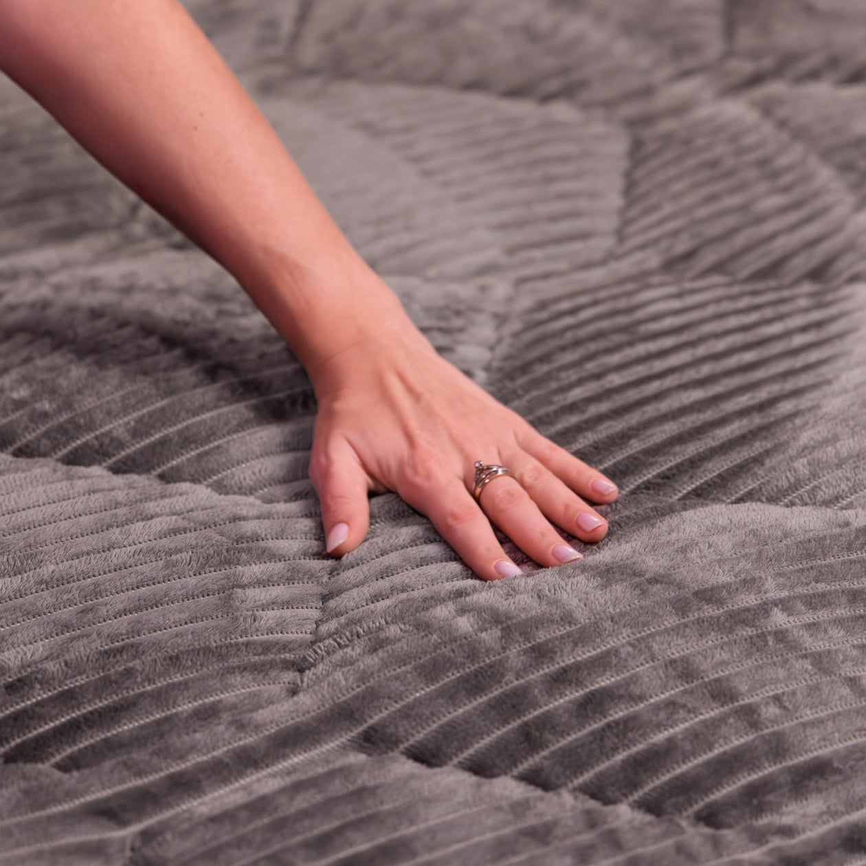 HappyBed Edredón | Felpa de canalé antracita | Para todo el año