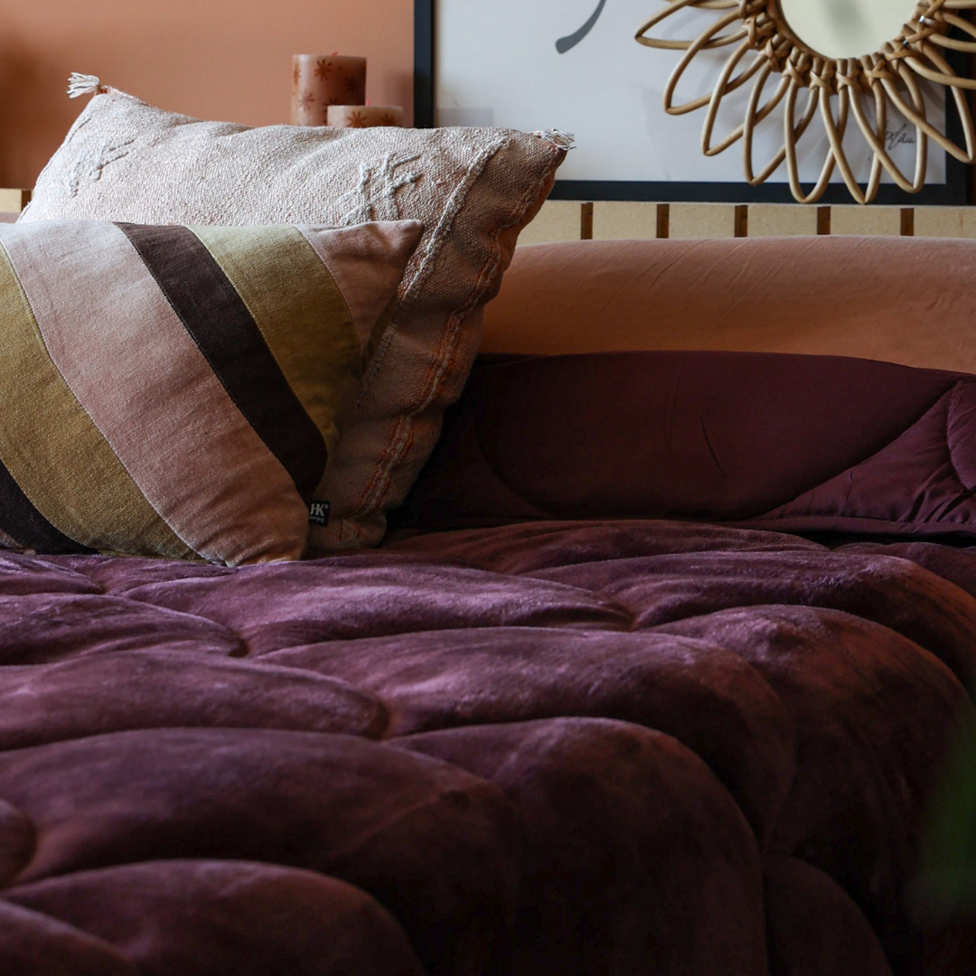 HappyBed Bettdecke | Samt Huckleberry | Für das ganze Jahr