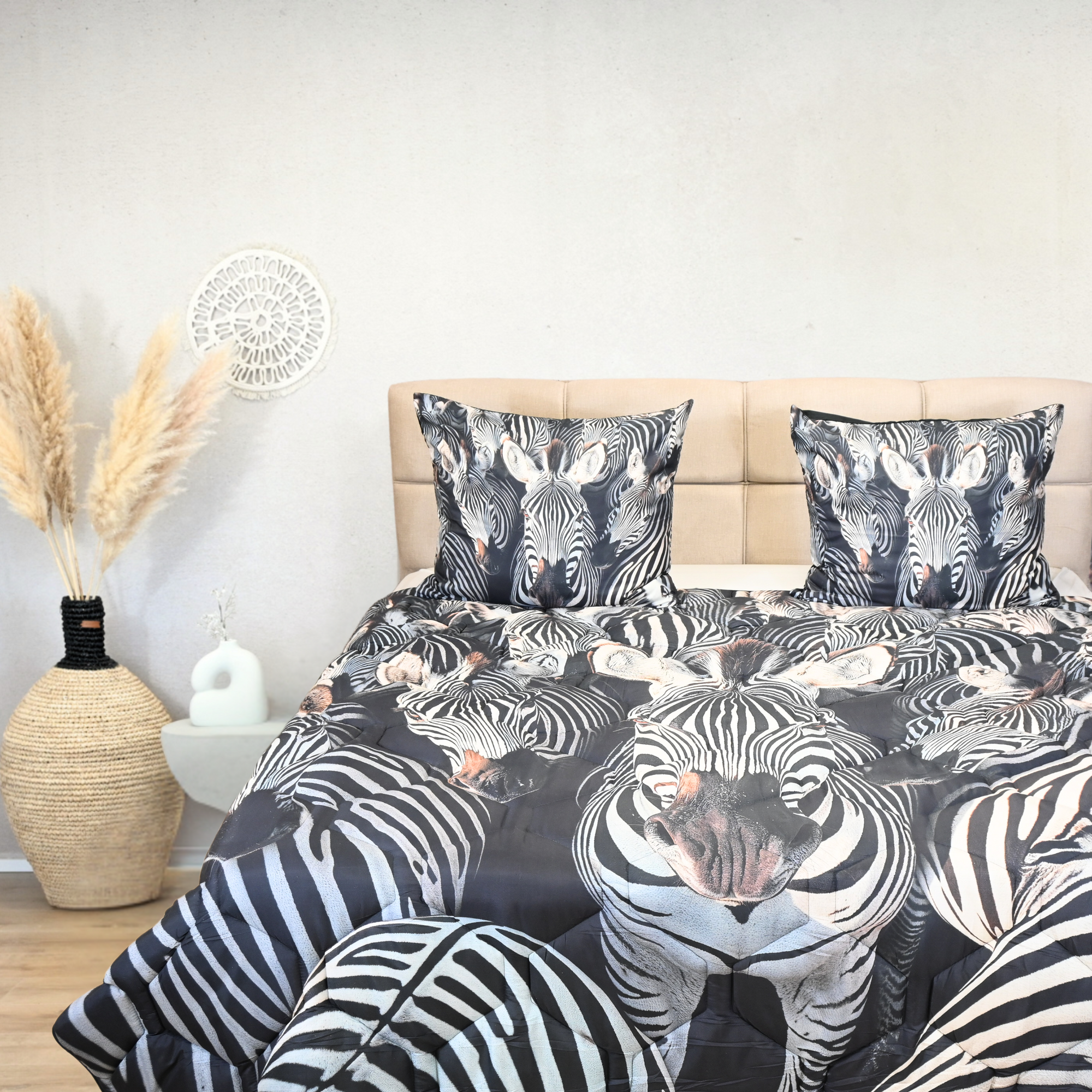 HappyBed Savanna Stripes hypoallergenic year-round duvet with zebra design.
