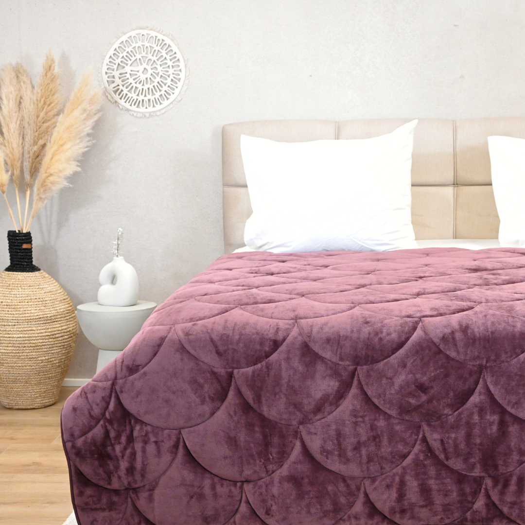 HappyBed Velvet Huckleberry all-season duvet on bed, luxurious and hypoallergenic.