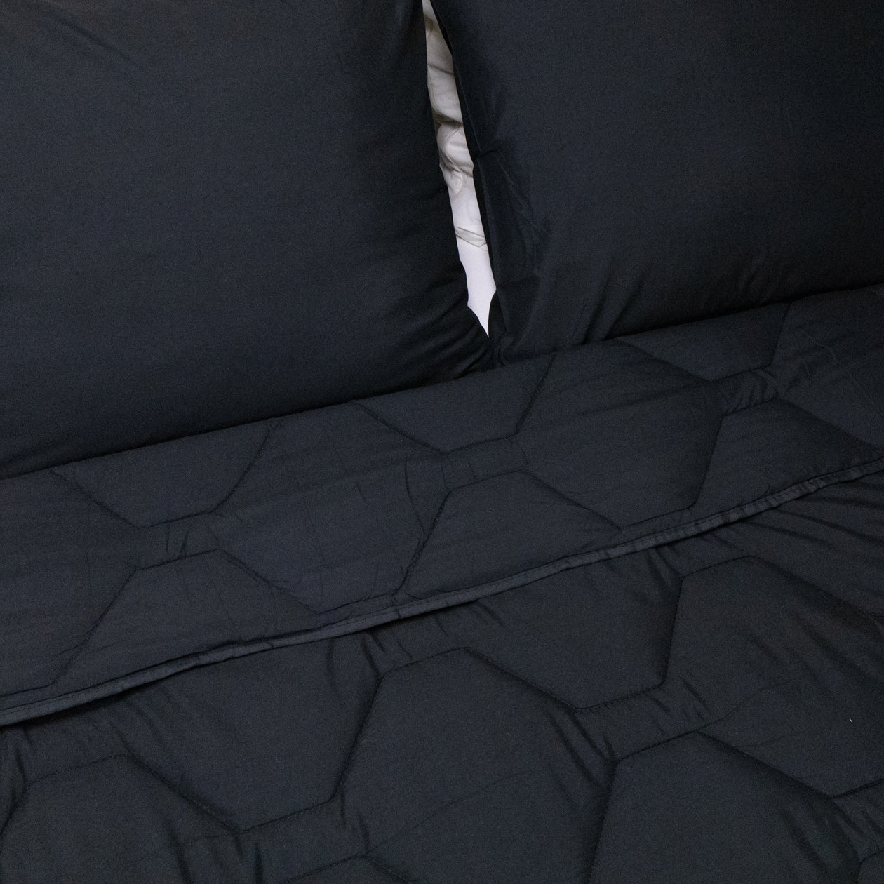 HappyBed Dekbed | Black | Voor het hele jaar