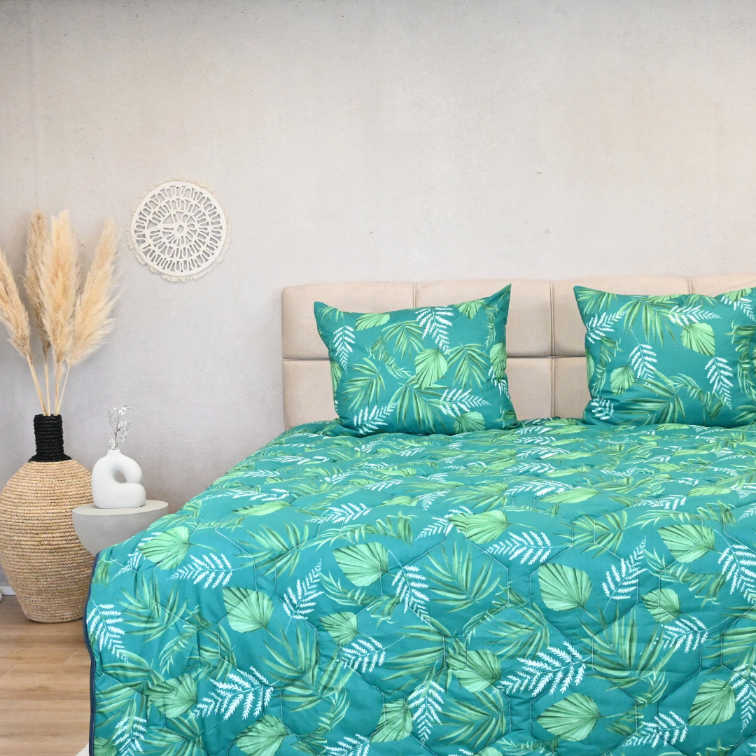 HappyBed Green Leaves - Coverless Summerduvet for Warm Days