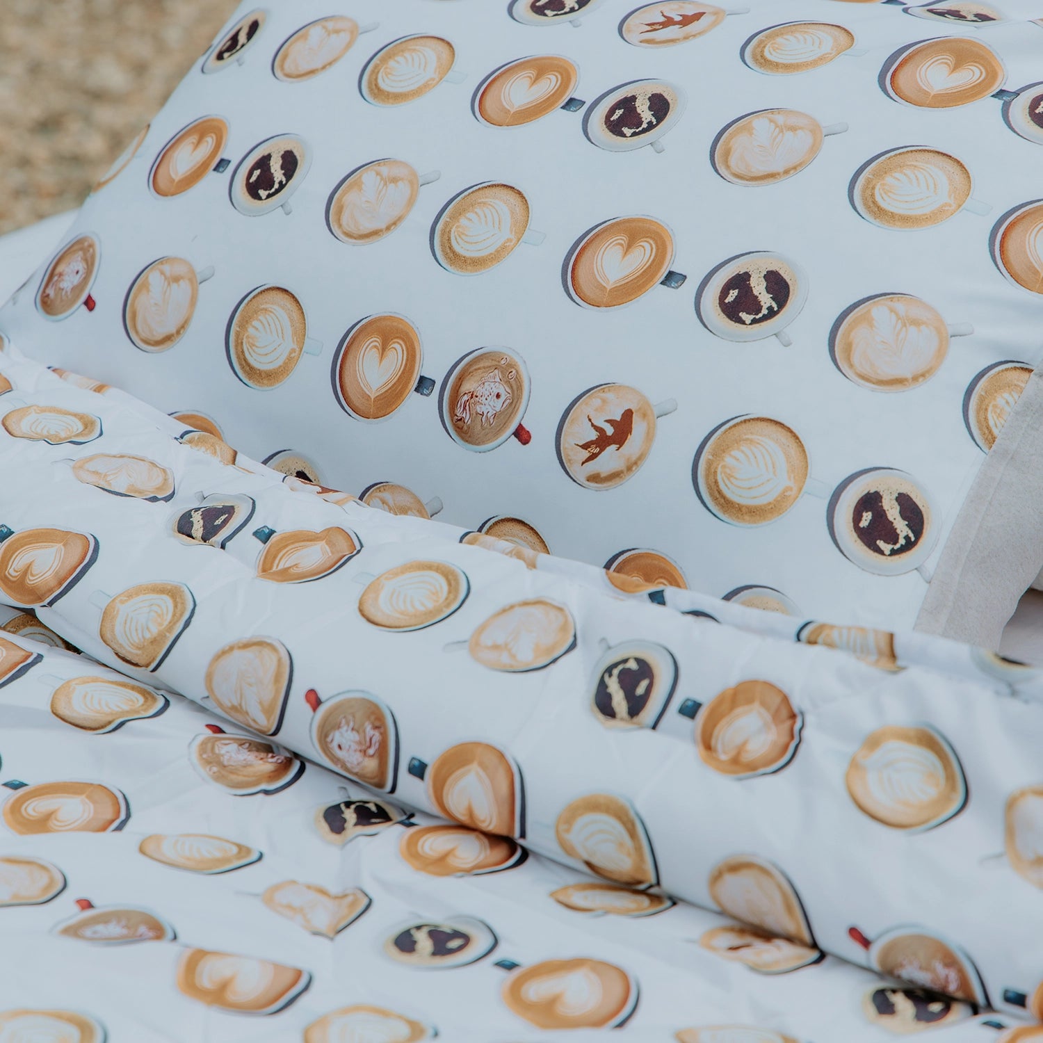 HappyBed x A fish named Fred Pillowcase | Coffee Dream | Set of 2