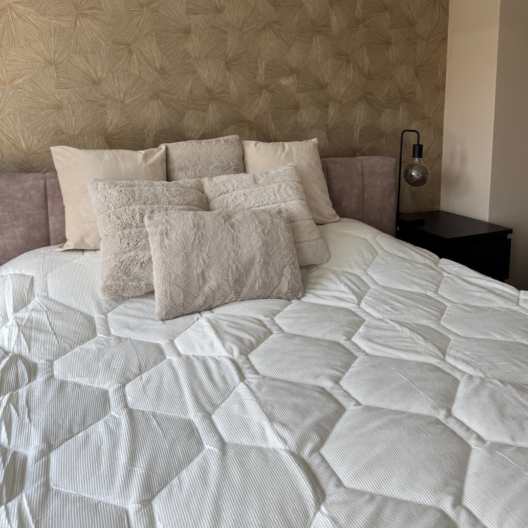 HappyBed Corduroy - Frosty White