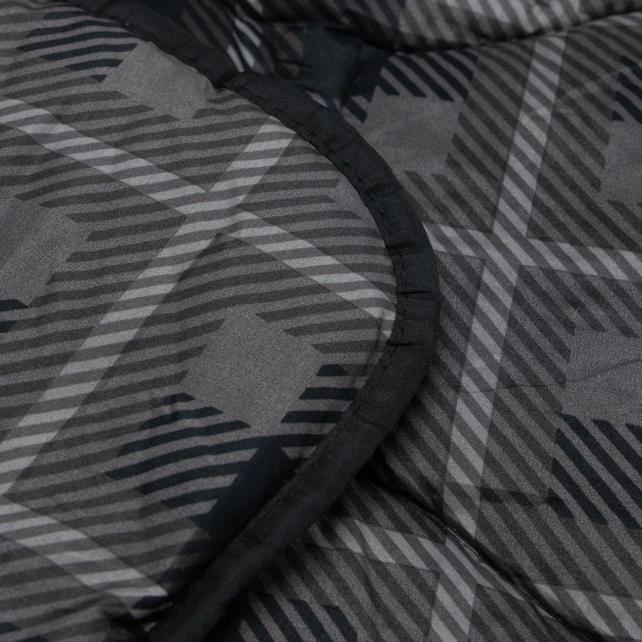 HappyBed Grey Tartan - Duvet for the whole year