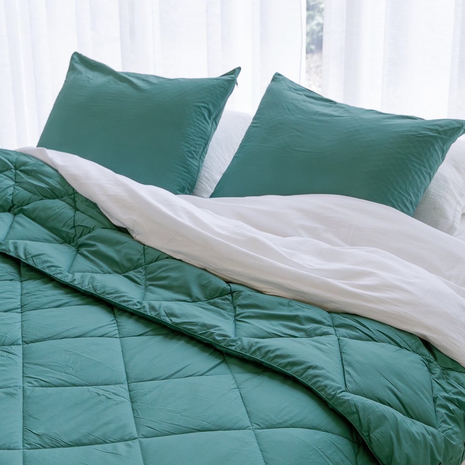 HappyBed Premium Percale Duvet | Deep Jungle | For all seasons