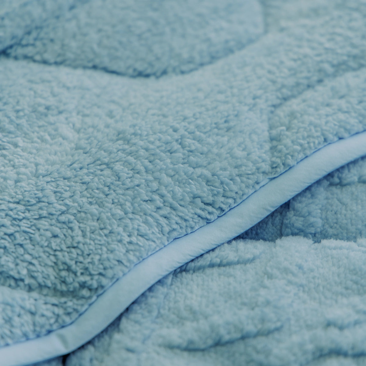 Couette toutes saisons lavable | Teddy | Jacquard | Bleu