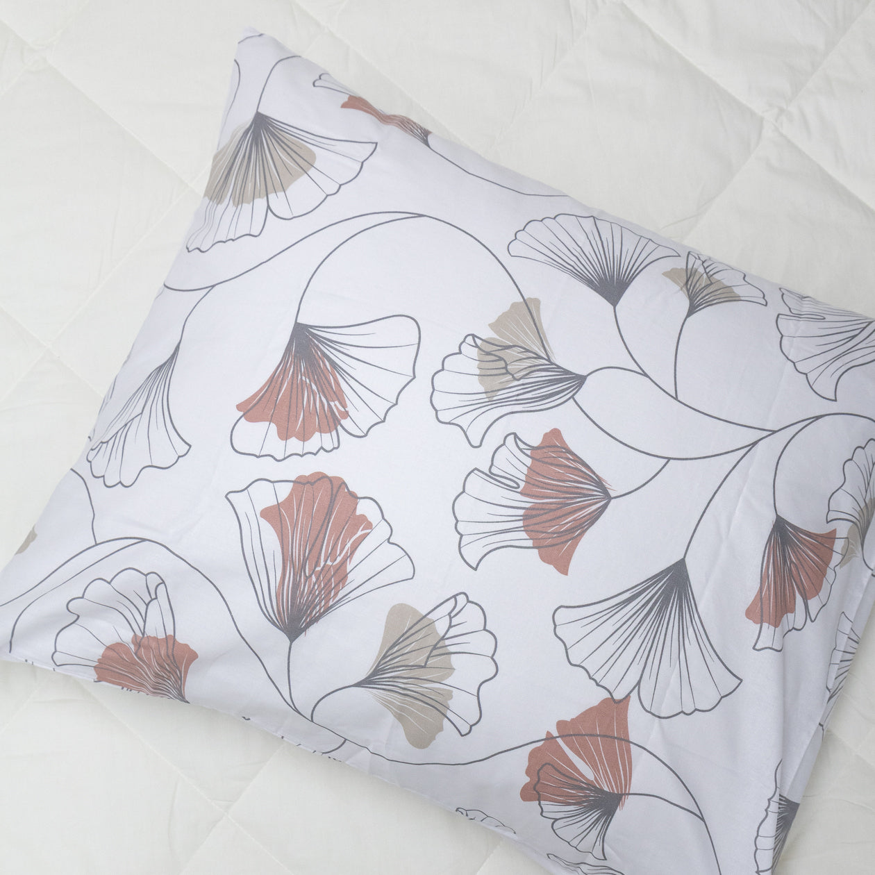 HappyBed Pillowcase | Pink Stems | Set of 2