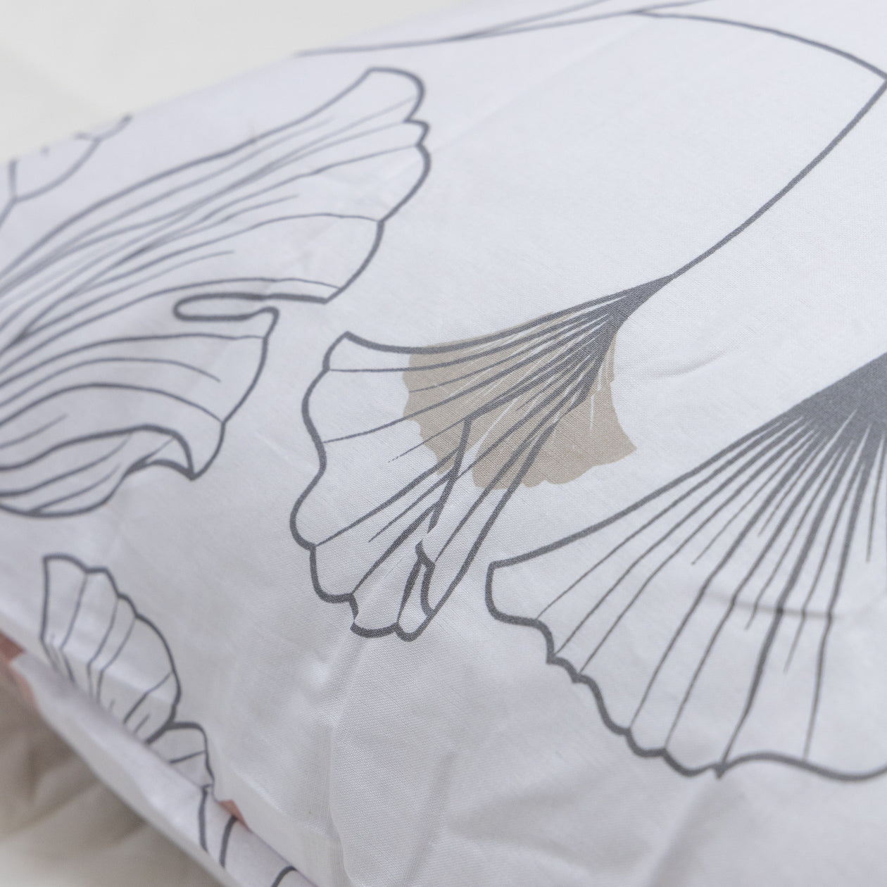 HappyBed Pillowcase | Pink Stems | Set of 2