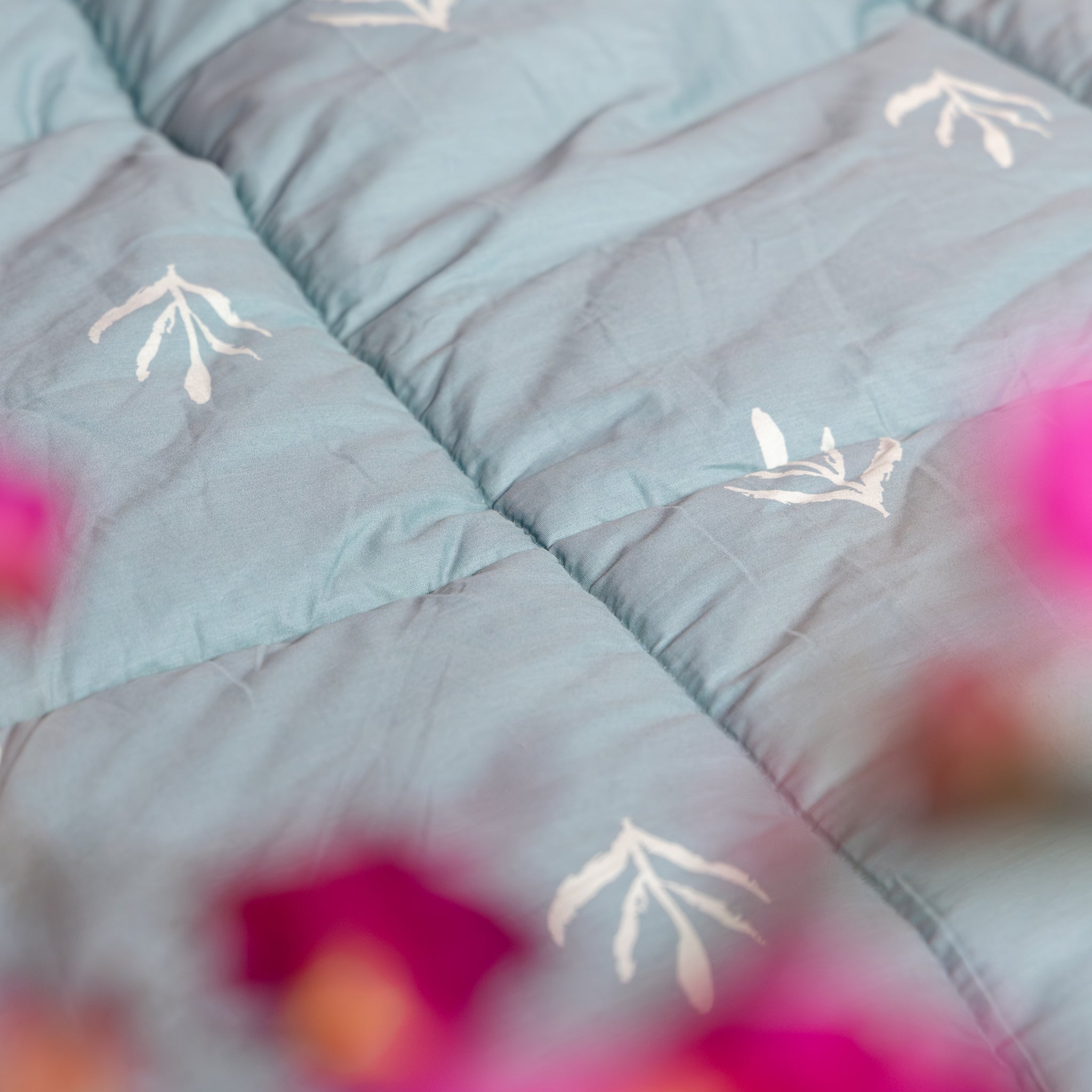 HappyBed Premium Couette | Botanical Breeze | Pour toute l'année I 100% Percale Coton