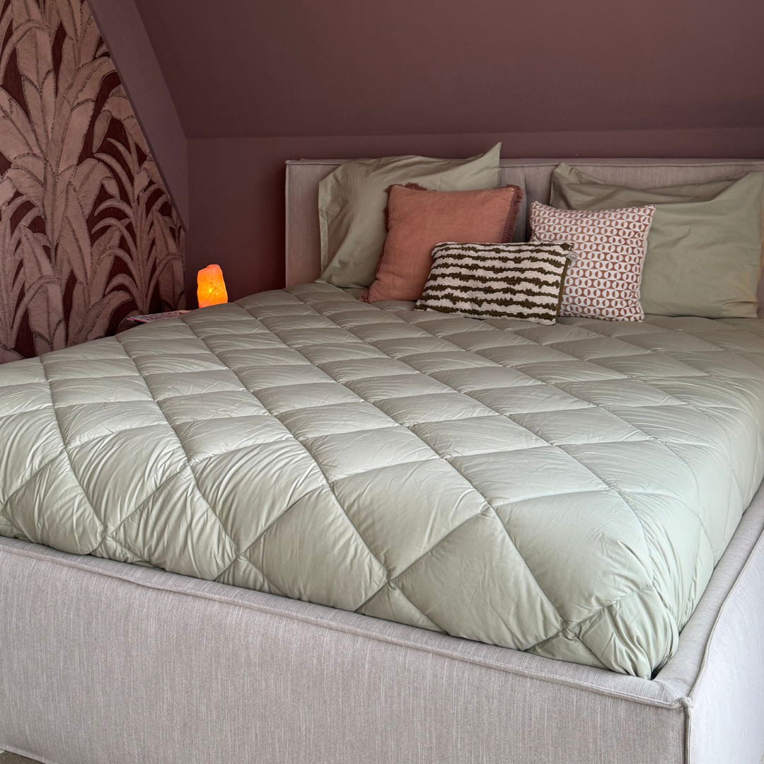 HappyBed Premium - Vert Sauge - Couette d'été - Coton percale