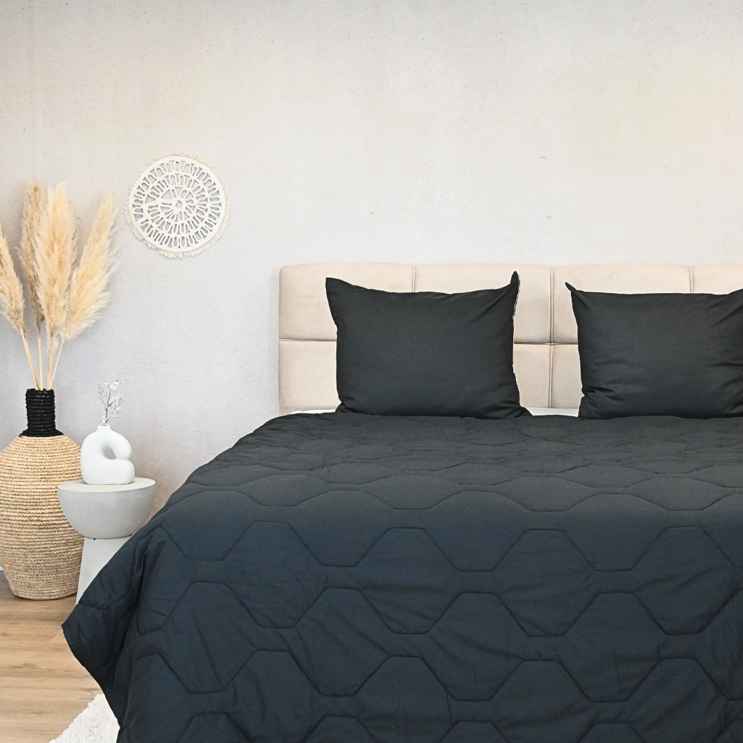 HappyBed Black - All season Coverless duvet - SKU: 8720726859288