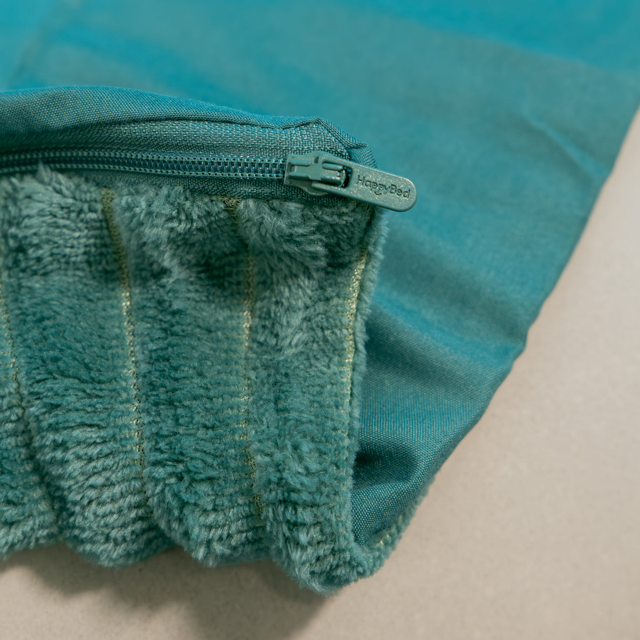 HappyBed Pillowcase | Teddy Plush Dark Green | Set of 2