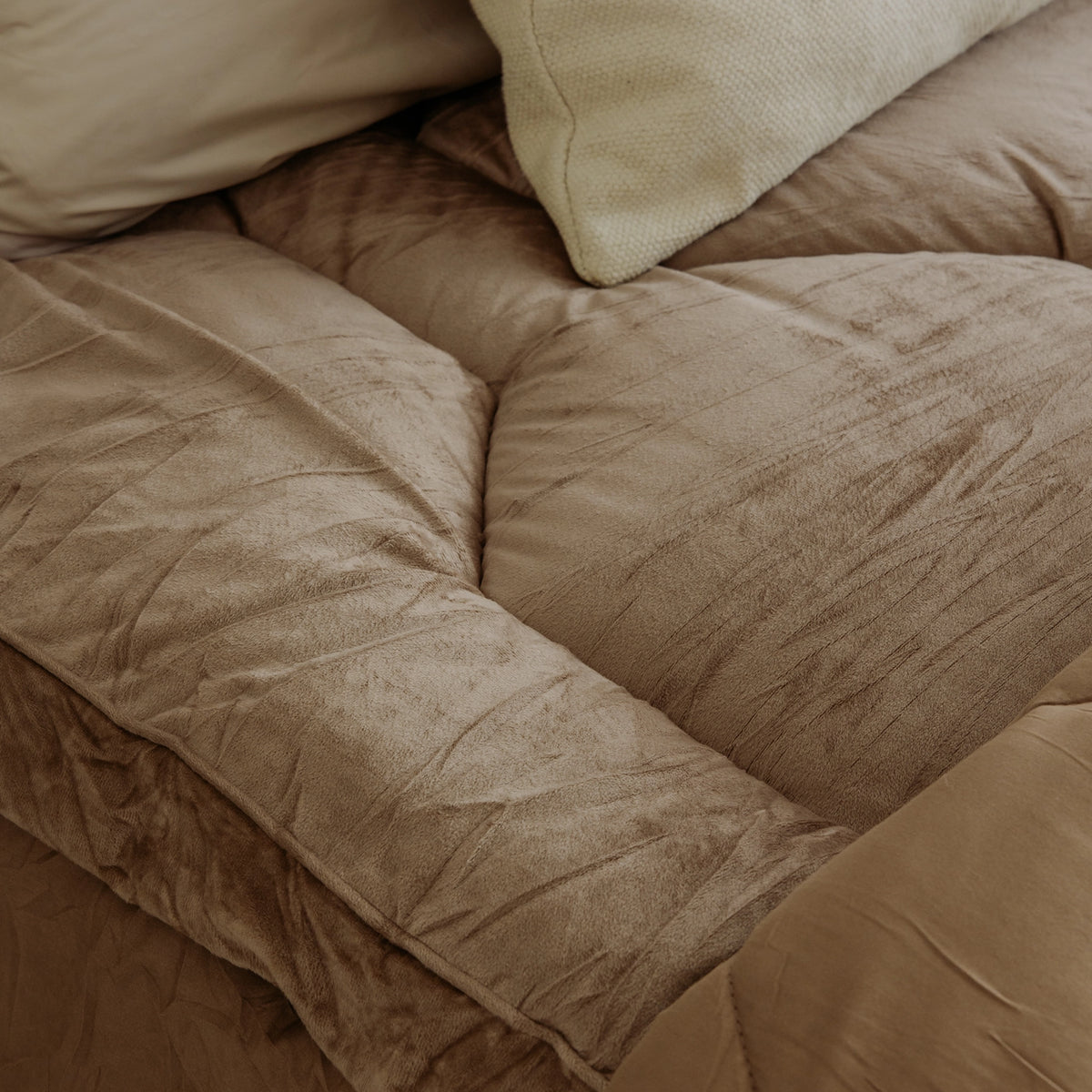 Drap housse pour surmatelas | Teddy Velvet | Brun