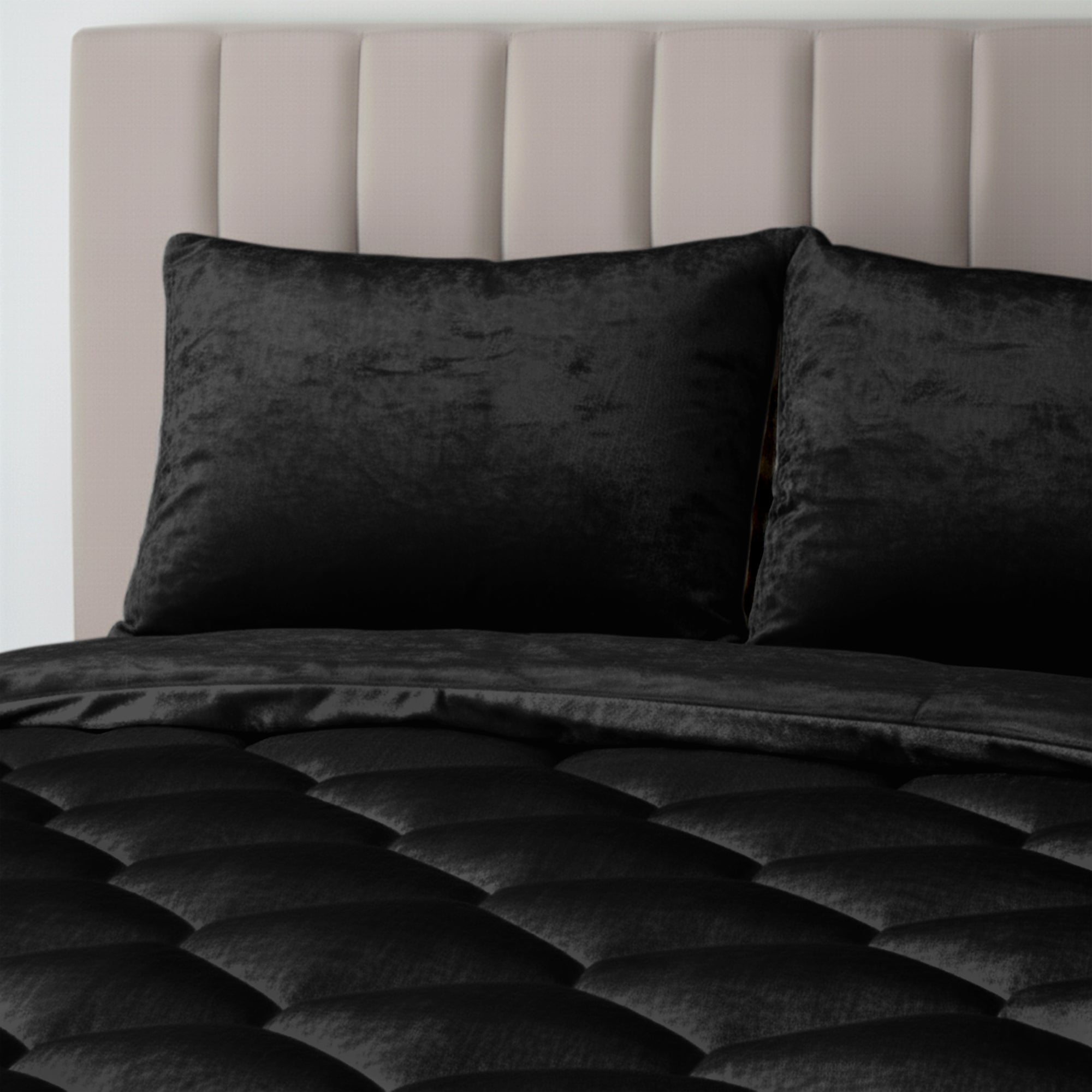HappyBed Velvet Black - Duvet for all seasons (Pre-order shipping on November 6)